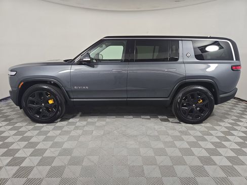 Used 2023 Rivian R1S Adventure AWD/4WD image 2