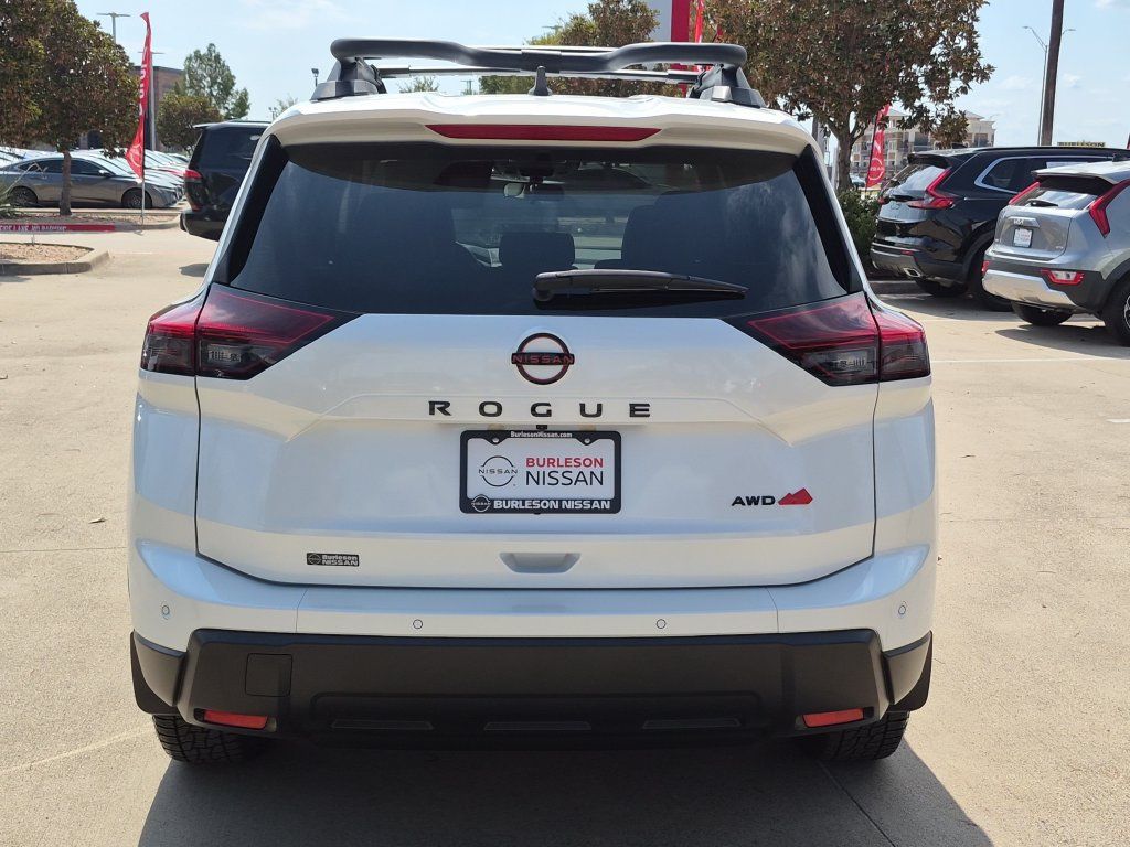 Certified 2026 Nissan Rogue SV AWD/4WD image 3