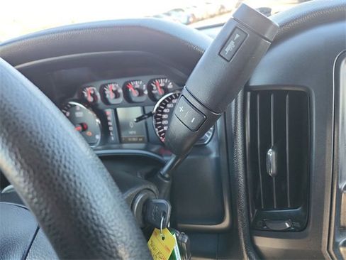 Used 2018 Chevrolet Silverado 3500 W/T w/ WT Convenience Package image 15