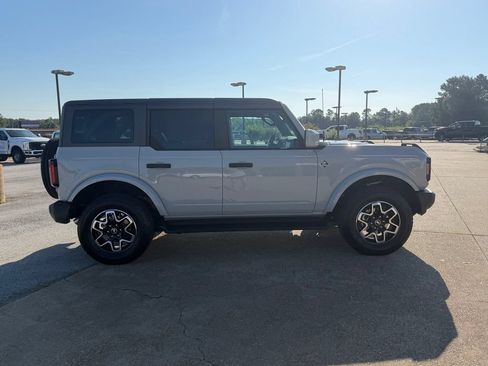 New 2026 Ford Bronco Outer Banks AWD/4WD image 7