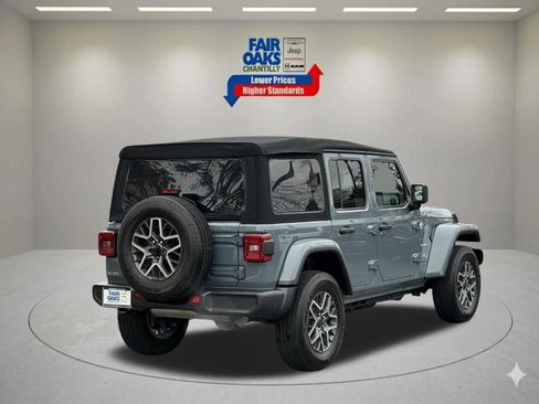 Certified 2024 Jeep Wrangler Sahara image 8