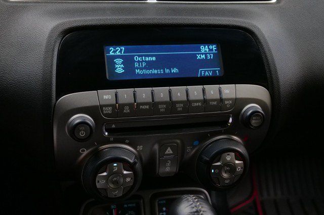 Used 2010 Chevrolet Camaro SS RWD image 19