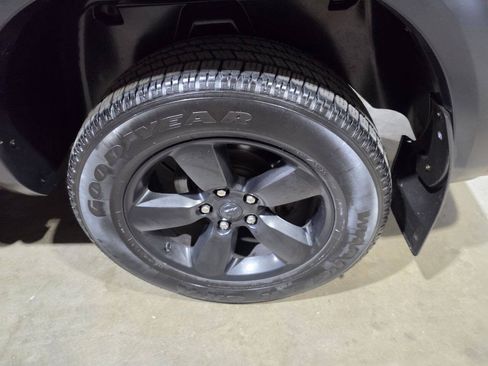 Used 2019 RAM 1500 Warlock AWD/4WD image 26