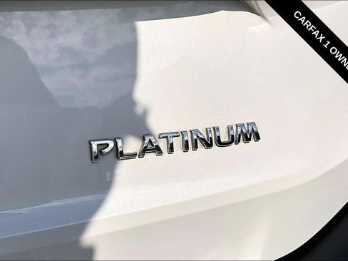 Used 2023 Nissan Rogue Platinum FWD image 23