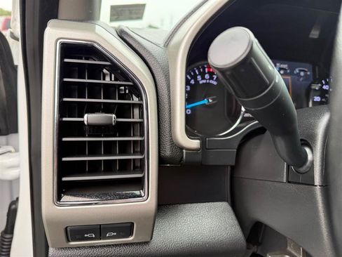 Used 2019 Ford F250 Lariat w/ Lariat Value Package image 35