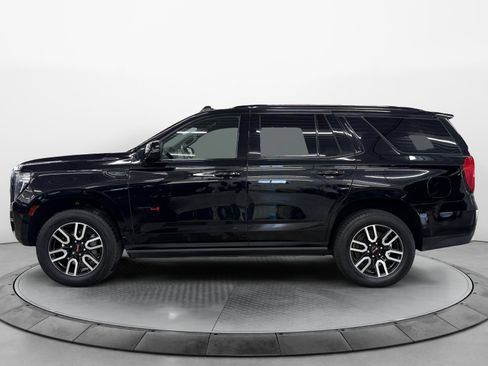 Used 2023 GMC Yukon AT4 w/ Max Trailering Package AWD/4WD image 3
