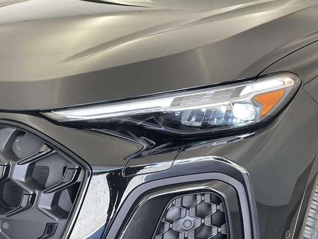 New 2026 Audi Q5 Premium Plus AWD/4WD image 15