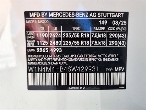 Certified 2025 Mercedes-Benz GLB 250 4MATIC image 22