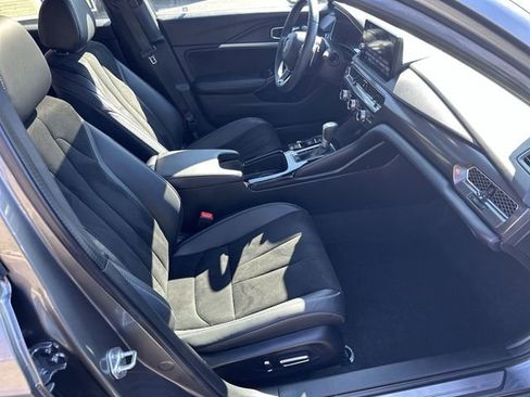 Used 2023 Acura Integra A-Spec image 25