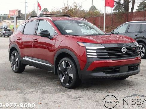 New 2026 Nissan Kicks SR FWD image 1