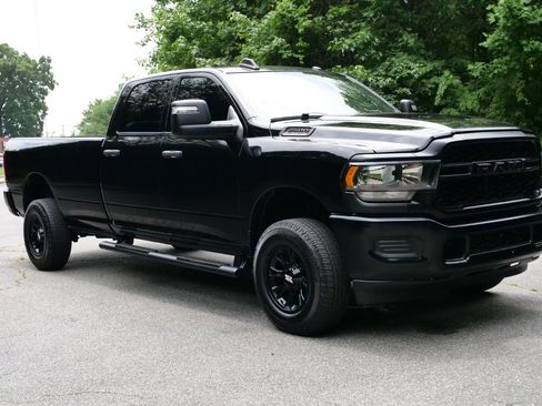 Used 2024 RAM 2500 Tradesman AWD/4WD image 4