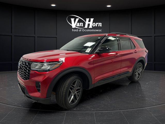 Used 2025 Ford Explorer ST-Line w/ Premium Package AWD/4WD image 3