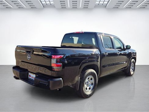 Certified 2023 Nissan Frontier S w/ Technology Package RWD image 4