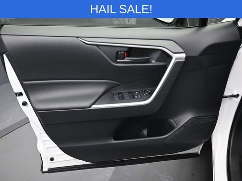 Certified 2025 Toyota RAV4 LE image 10