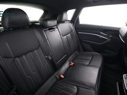 Used 2023 Audi e-tron Chronos w/ Chronos Package AWD/4WD image 5