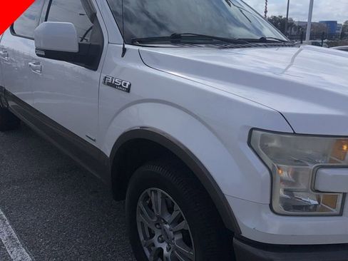 Used 2015 Ford F150 Lariat w/ Equipment Group 501A Mid image 4