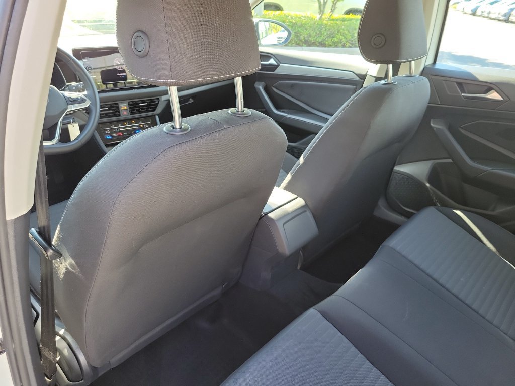 Used 2025 Volkswagen Jetta S FWD image 13