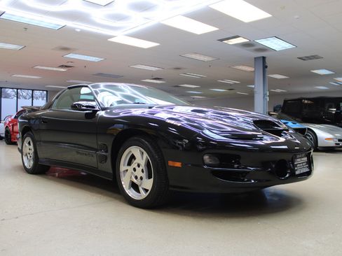 Used 2000 Pontiac Firebird Formula image 10