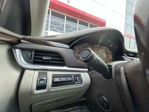 Used 2013 Cadillac XTS Platinum w/ Driver Assist Package AWD/4WD image 12