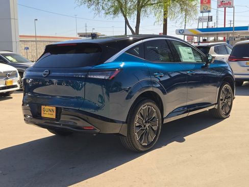 New 2026 Nissan Murano Platinum AWD/4WD image 3