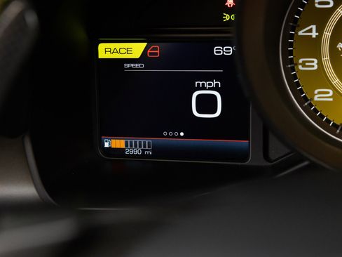 Certified 2021 Ferrari F8 Tributo RWD image 97