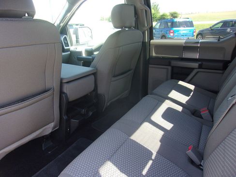 Used 2018 Ford F150 XLT w/ Equipment Group 302A Luxury AWD/4WD image 18