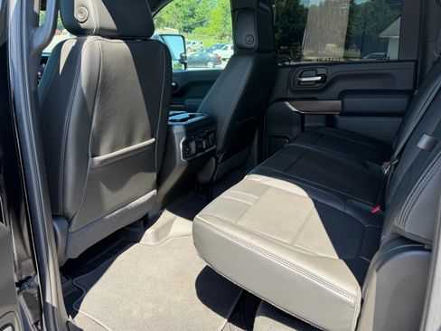 Used 2023 Chevrolet Silverado 3500 High Country w/ Safety Package II AWD/4WD image 11