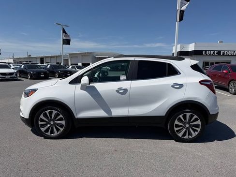 Used 2022 Buick Encore Preferred w/ Safety Package FWD image 8