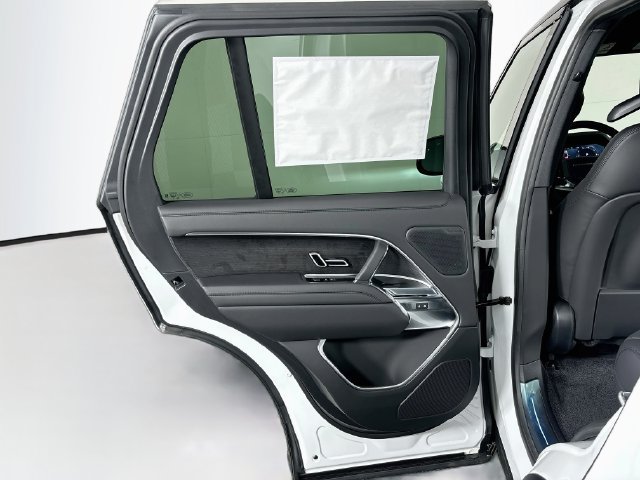 New 2027 Land Rover Range Rover SE AWD/4WD image 23