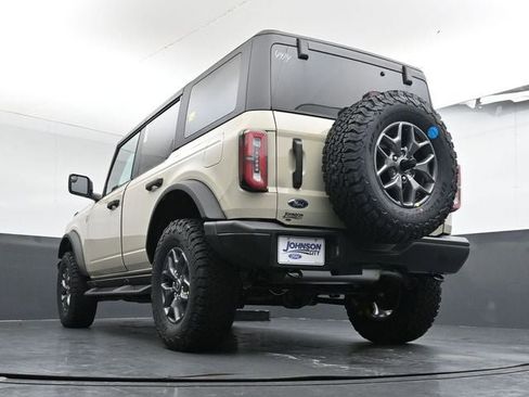 New 2025 Ford Bronco Badlands AWD/4WD image 28