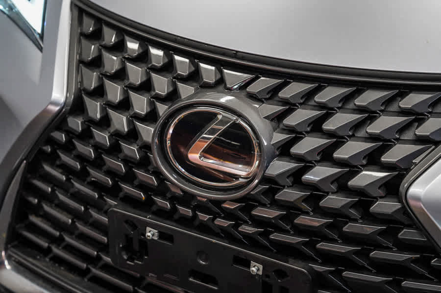 Used 2025 Lexus UX 300h FWD w/ Accessory Package (Z1) image 8