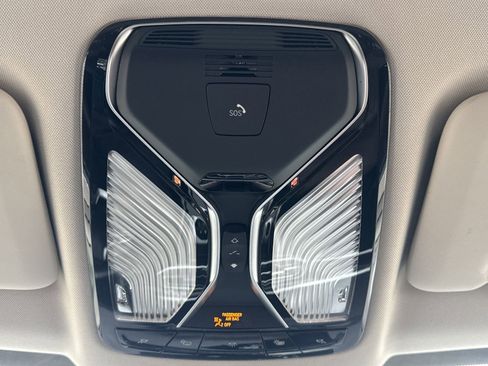 Used 2020 BMW X7 xDrive50i w/ Cold Weather Package image 82