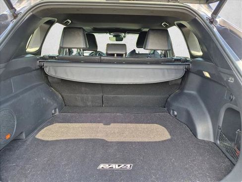 Used 2023 Toyota RAV4 XSE AWD/4WD image 6