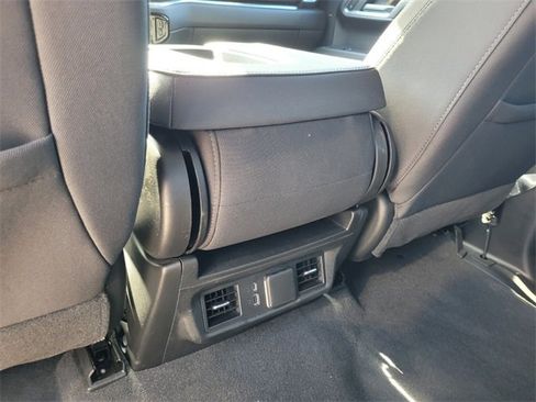 Used 2024 Chevrolet Silverado 1500 RST w/ Z71 Off-Road Package image 8