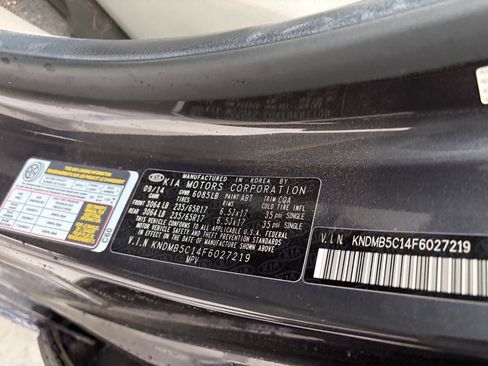 Used 2015 Kia Sedona LX FWD image 13