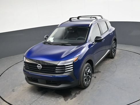 Certified 2026 Nissan Kicks SV w/ Cold Weather Package AWD/4WD image 34