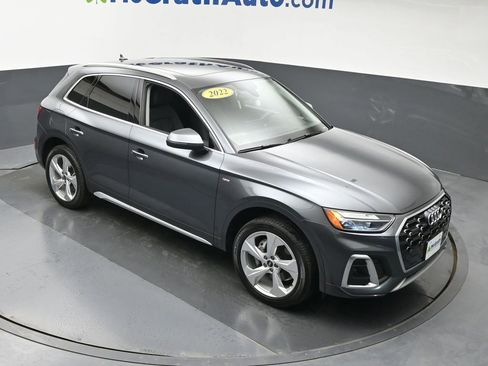 Used 2022 Audi Q5 2.0T Premium Plus AWD/4WD image 3