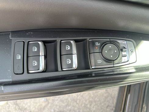 New 2026 Kia Carnival SX Prestige FWD image 17