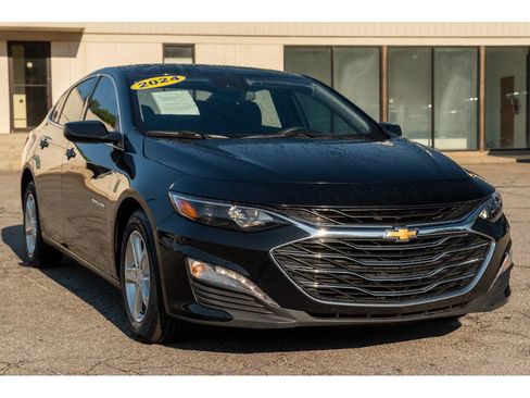 Used 2024 Chevrolet Malibu LT FWD image 33