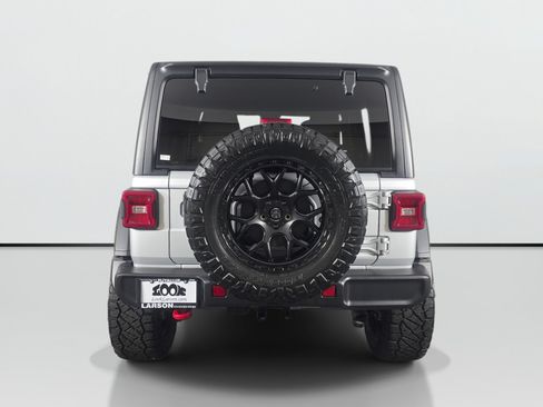 Used 2024 Jeep Wrangler Unlimited Rubicon AWD/4WD image 4