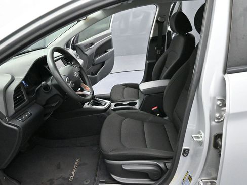 Used 2019 Hyundai Elantra SEL w/ Cargo Package image 12