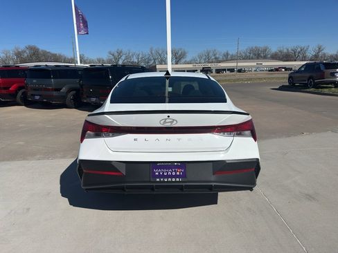 New 2026 Hyundai Elantra Sport image 9