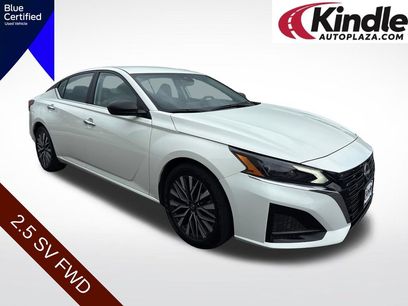 Used 2025 Nissan Altima 2.5 SV