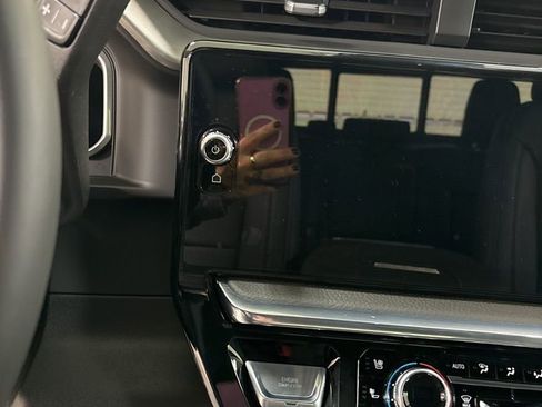 New 2026 GMC Sierra 2500 Denali w/ Denali Reserve Package image 12