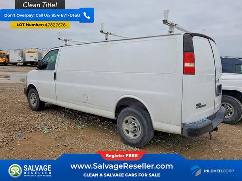Used 2017 Chevrolet Express 2500 Extended RWD image 3