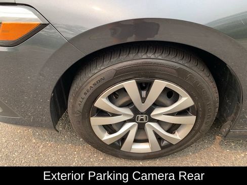 Used 2024 Honda Civic LX image 9
