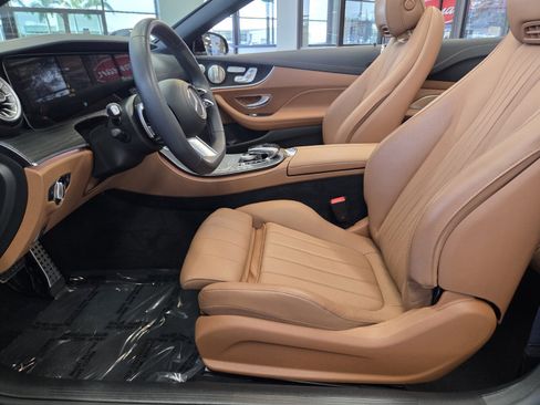 Used 2023 Mercedes-Benz E 450 Cabriolet image 10