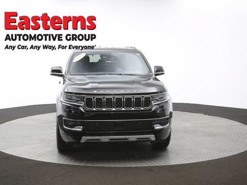 Used 2022 Jeep Wagoneer Series II AWD/4WD image 52