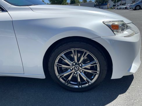 Used 2015 Lexus IS 250 RWD image 5