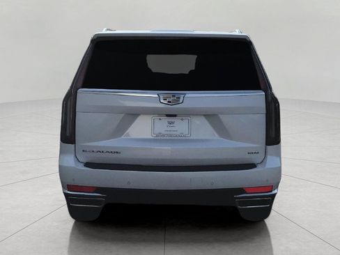 Used 2023 Cadillac Escalade ESV Premium Luxury AWD/4WD image 22